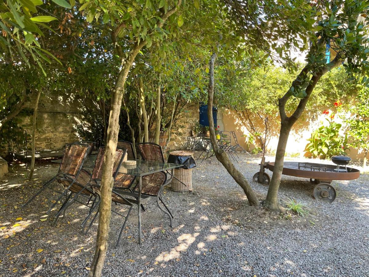 Montagne D'Alaric Apartman Moux Kültér fotó