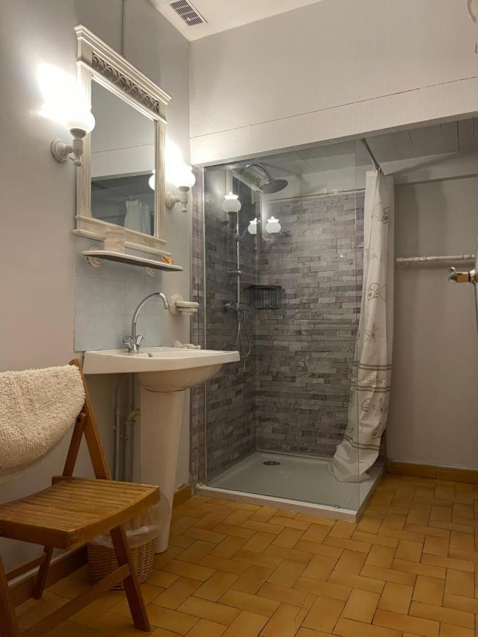 Montagne D'Alaric Apartman Moux Kültér fotó