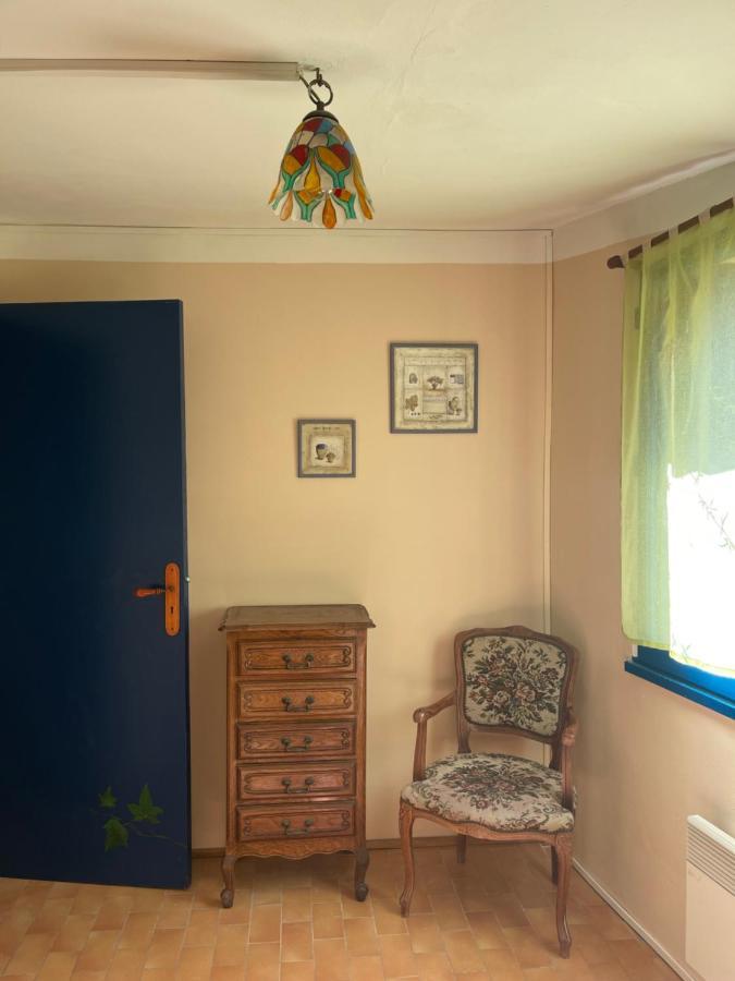Montagne D'Alaric Apartman Moux Kültér fotó