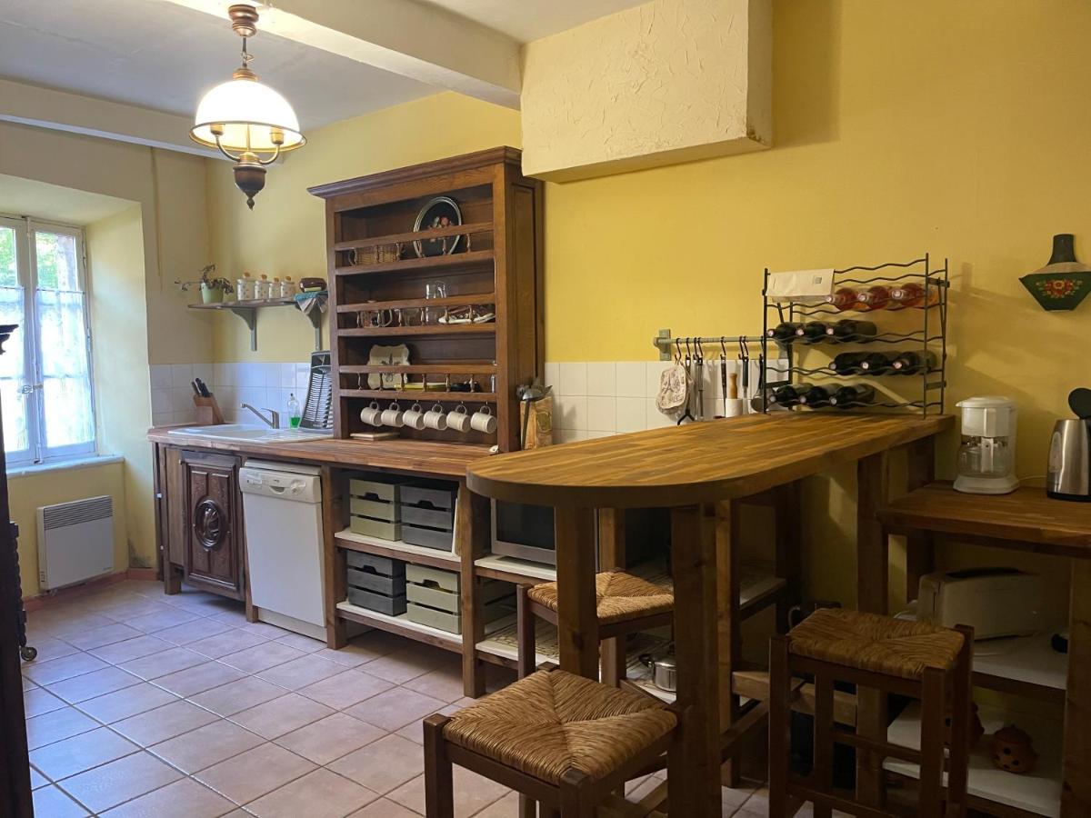 Montagne D'Alaric Apartman Moux Kültér fotó