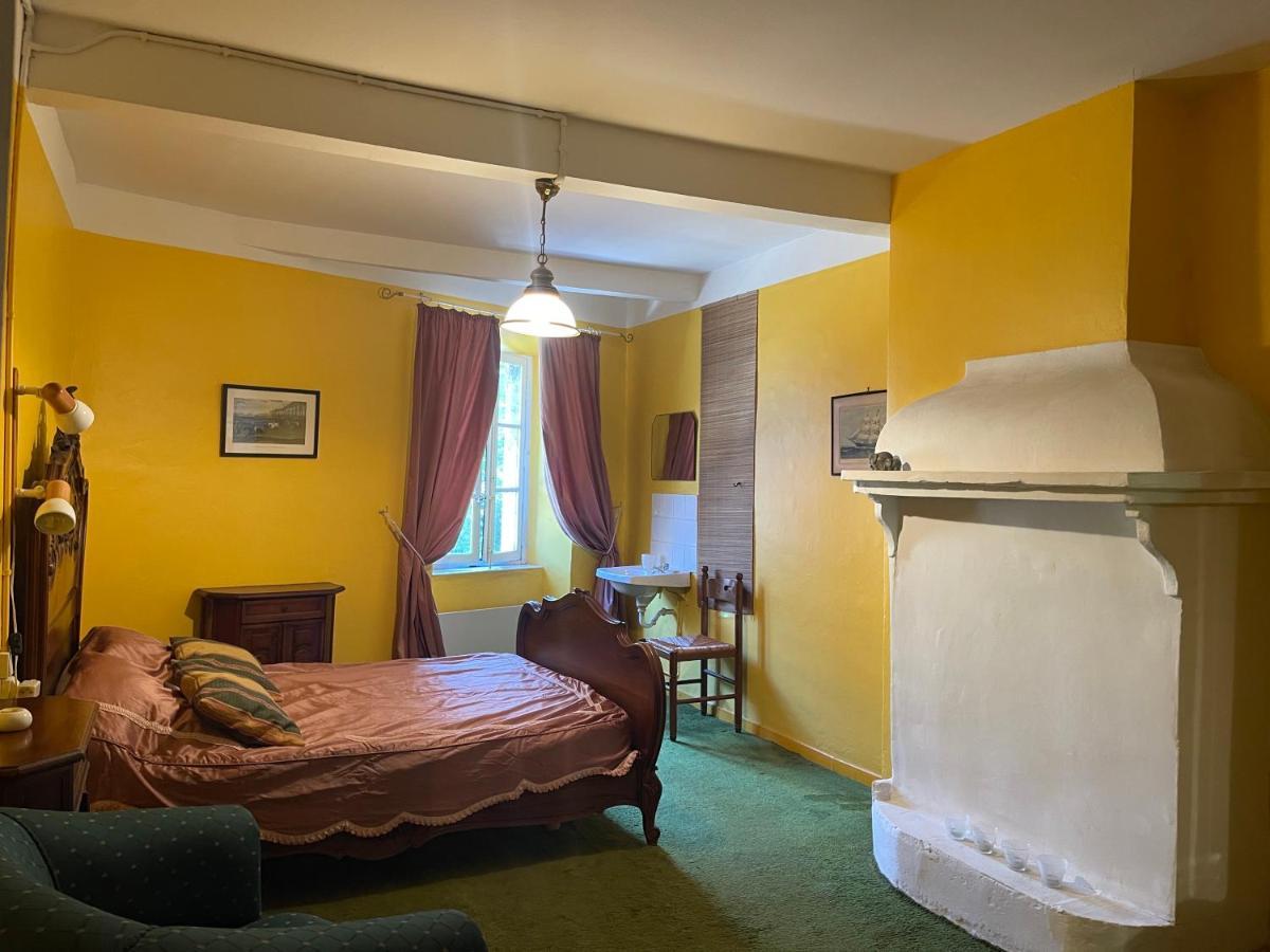 Montagne D'Alaric Apartman Moux Kültér fotó